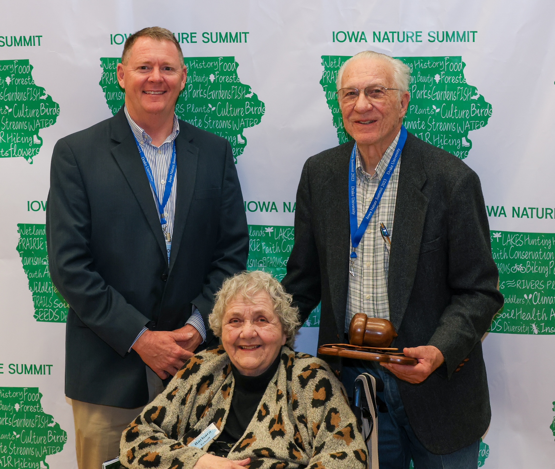 Ron and Barb Eckoff pictured with INHF President Joe McGovern